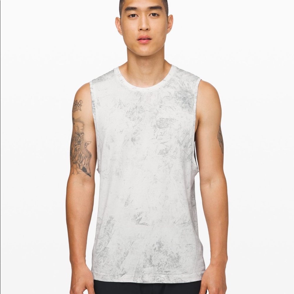 Lululemon tank top